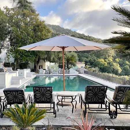Tranquil Villa, Heated Pool In Country Estate Appartamento